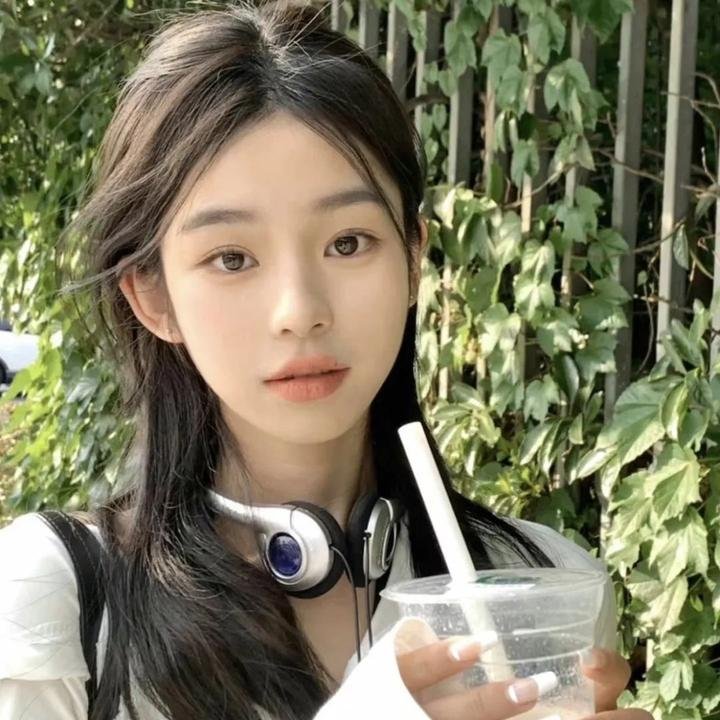 女记者的日记 2025 剧集